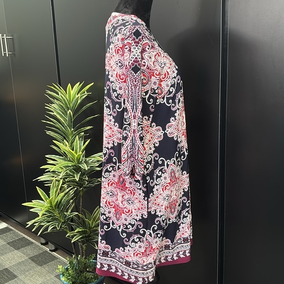 New Directions,Scoopneck,3 quarter sleeve,hip pockets,loose,stretch Navy pattern - Picture 6 of 12